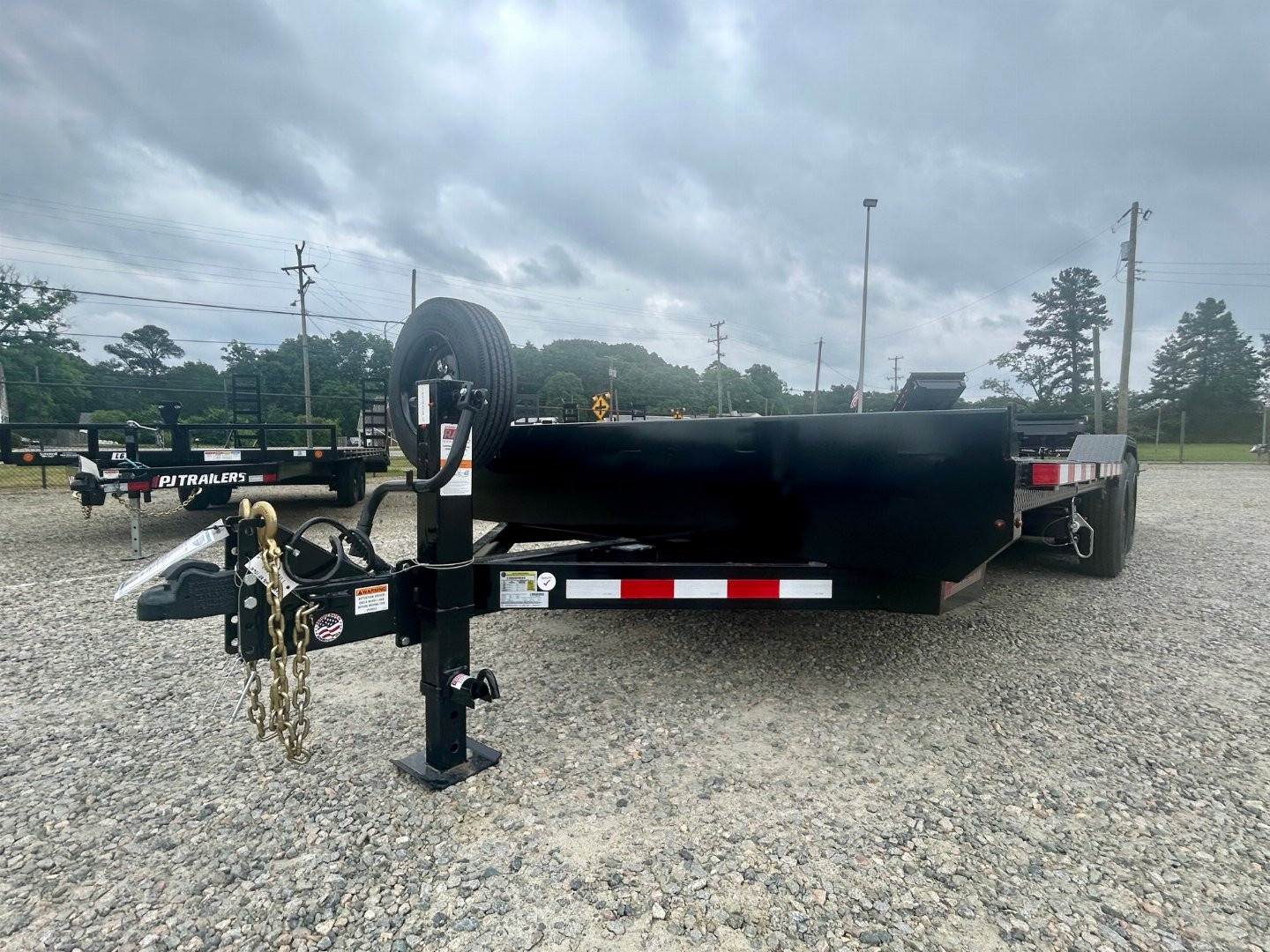 New 2025 MIDSOTA TBWB-22 Equipment Trailer
