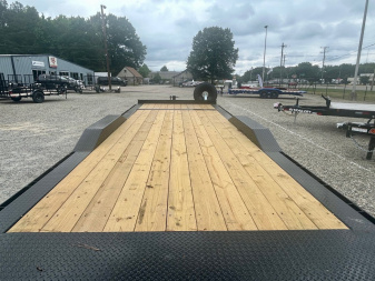 New 2025 MIDSOTA TBWB-22 Equipment Trailer