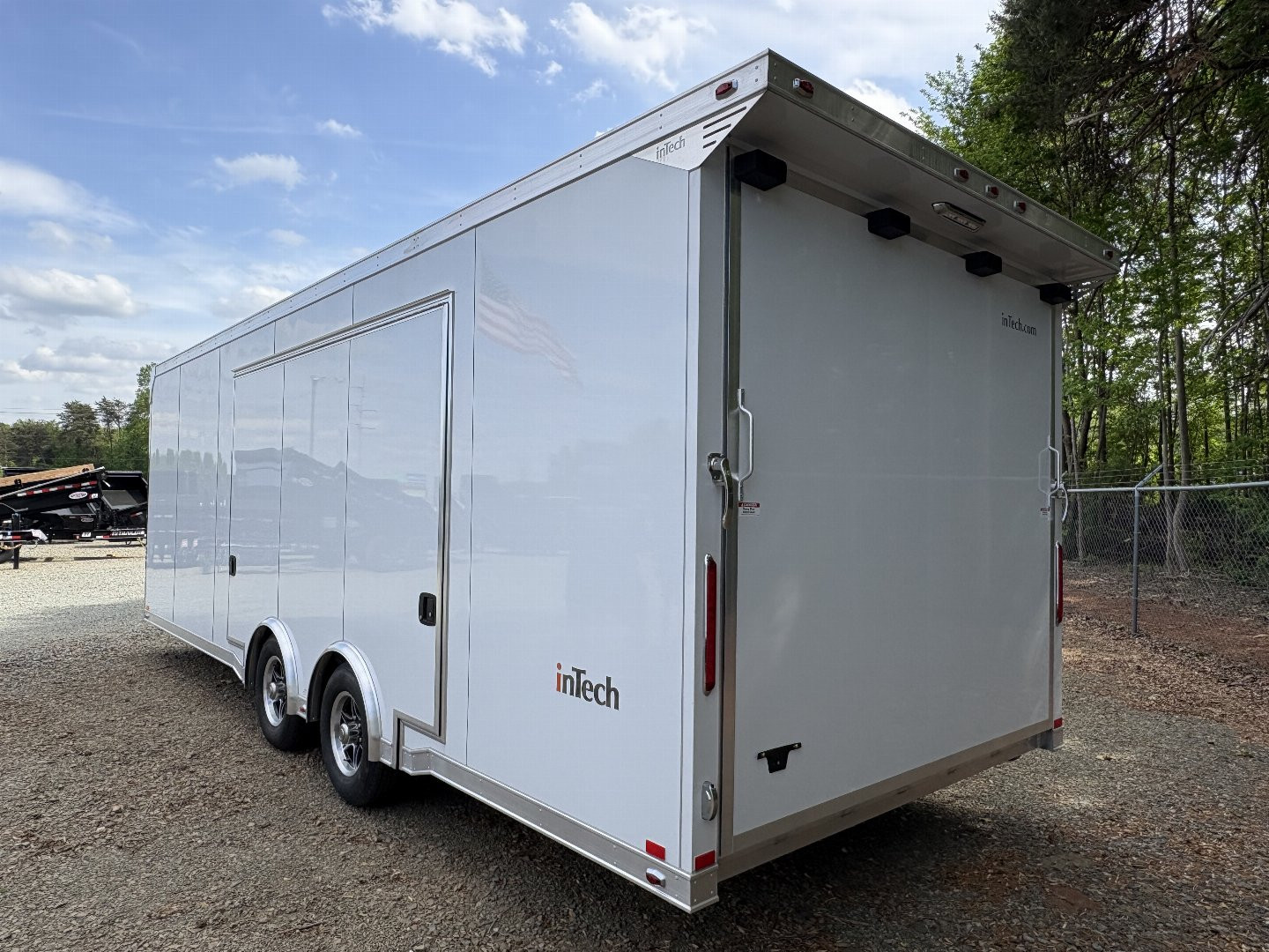New 2025 inTech 8.5x24 10K Aluminum Loaded w/ Escape Door