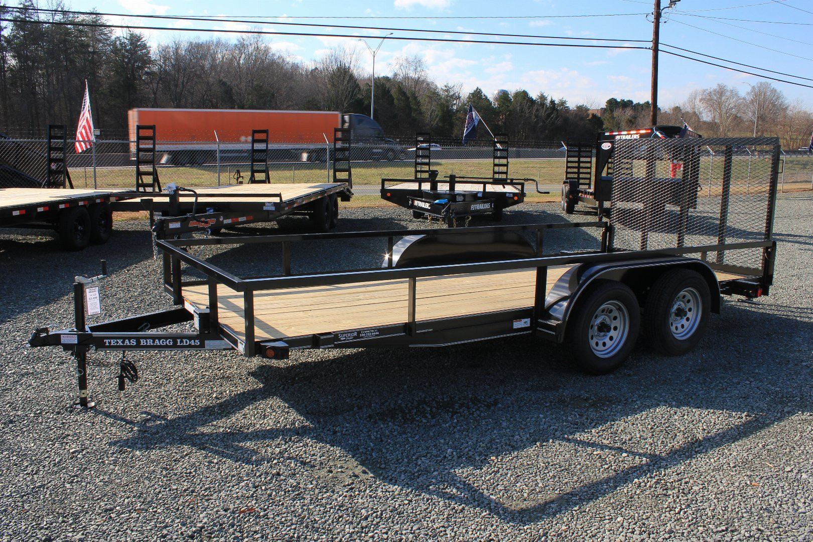 New 2025 TEXAS BRAGG TRAILERS 16LD w/ Gate Utility Trailer