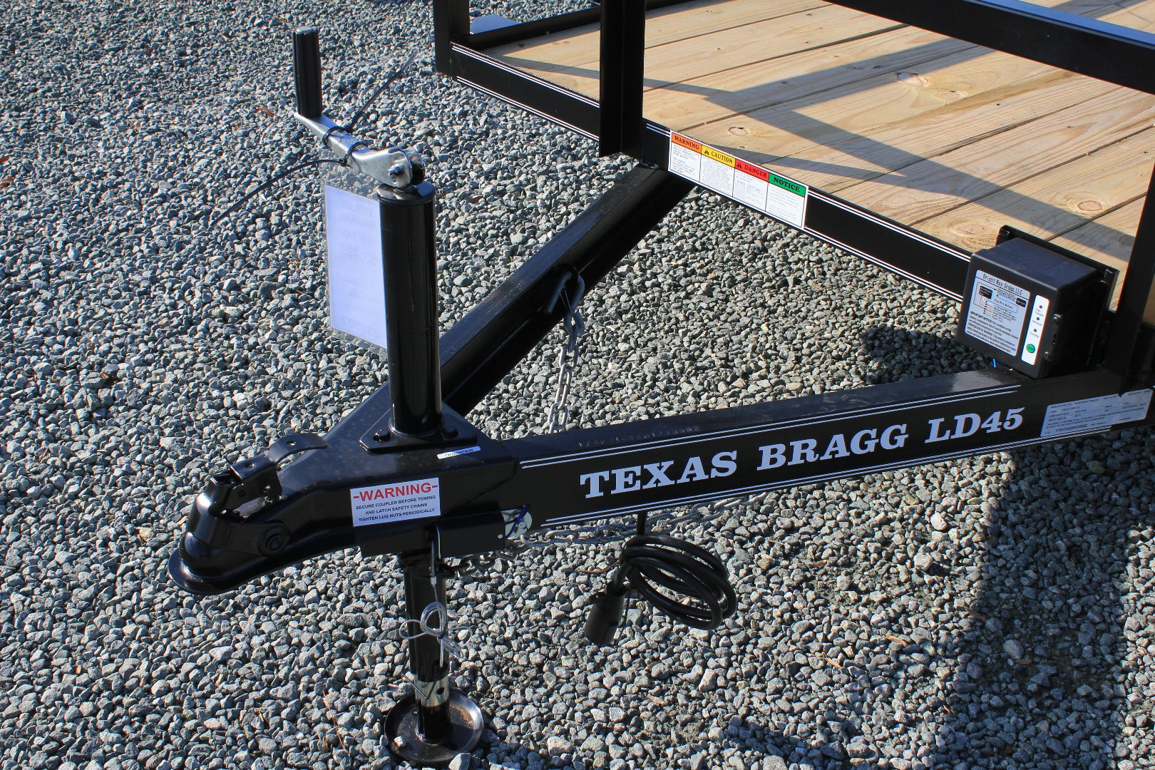 New 2025 TEXAS BRAGG TRAILERS 16LD w/ Gate Utility Trailer