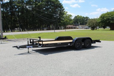 New 2025 TEXAS BRAGG TRAILERS 16 LCH Car Trailer w/ Welded D-Rings