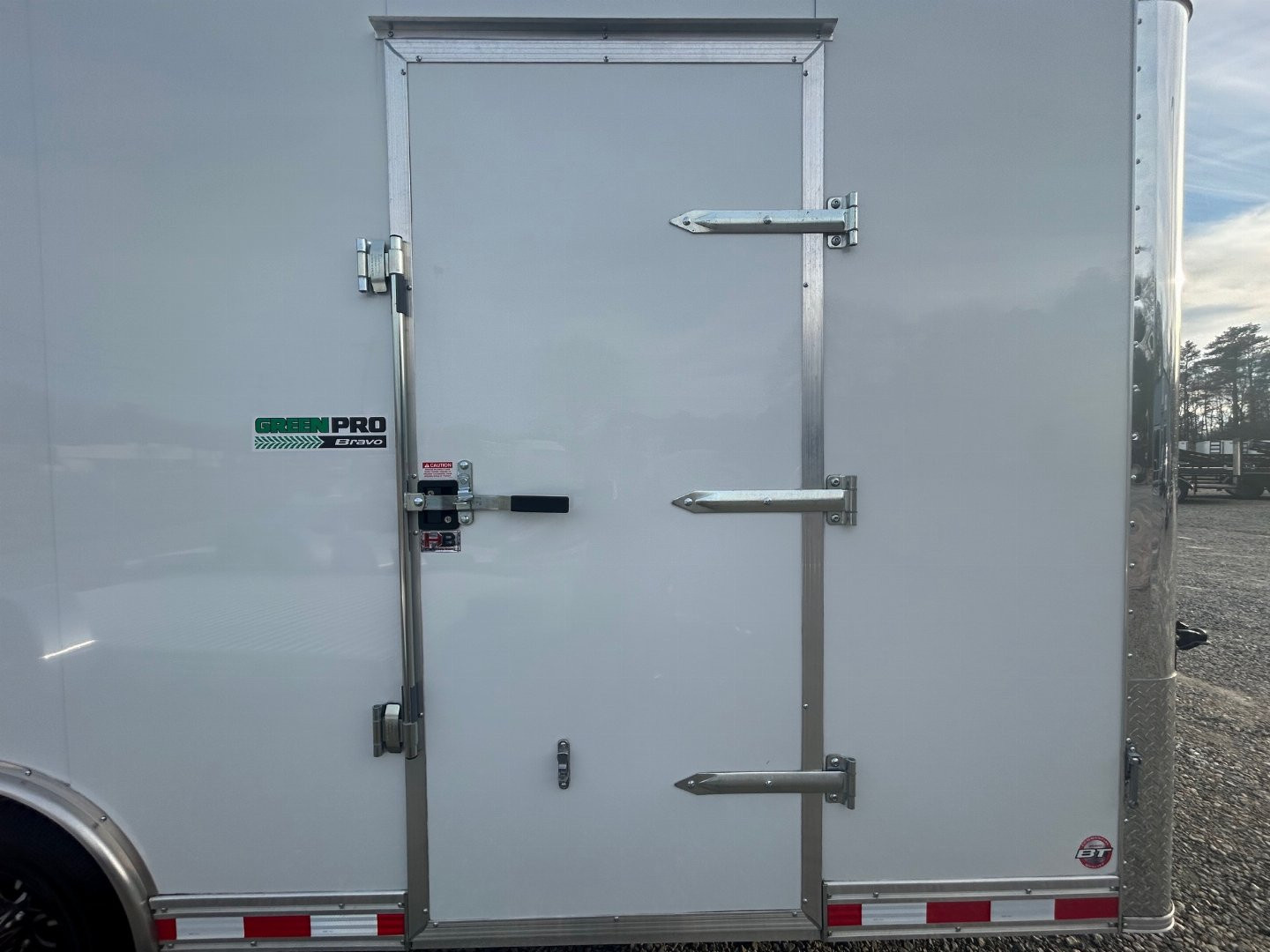 New 2025 Bravo Trailers 8.5X18 10K Enclosed Cargo / Enclosed Trailer