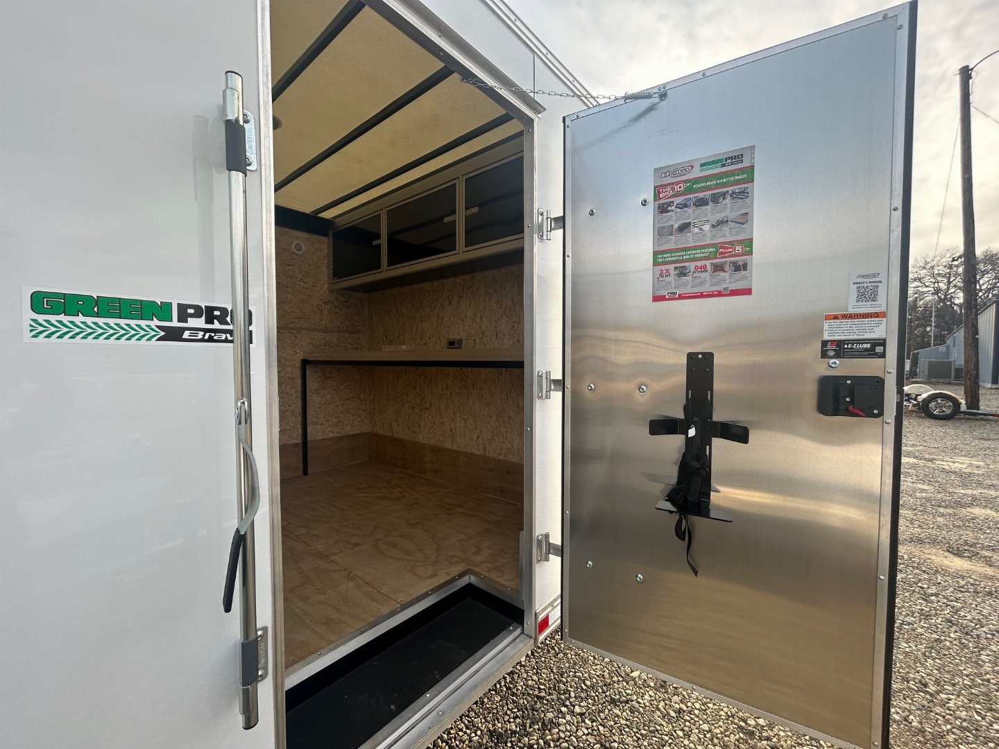 New 2025 Bravo Trailers 8.5X18 10K Enclosed Cargo / Enclosed Trailer