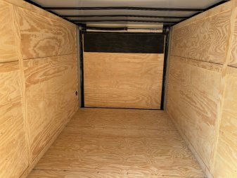 New 2025 ANVIL 7x16 7K Enclosed w/ Ramp Door, Black Out Package & Poly-Core Exterior