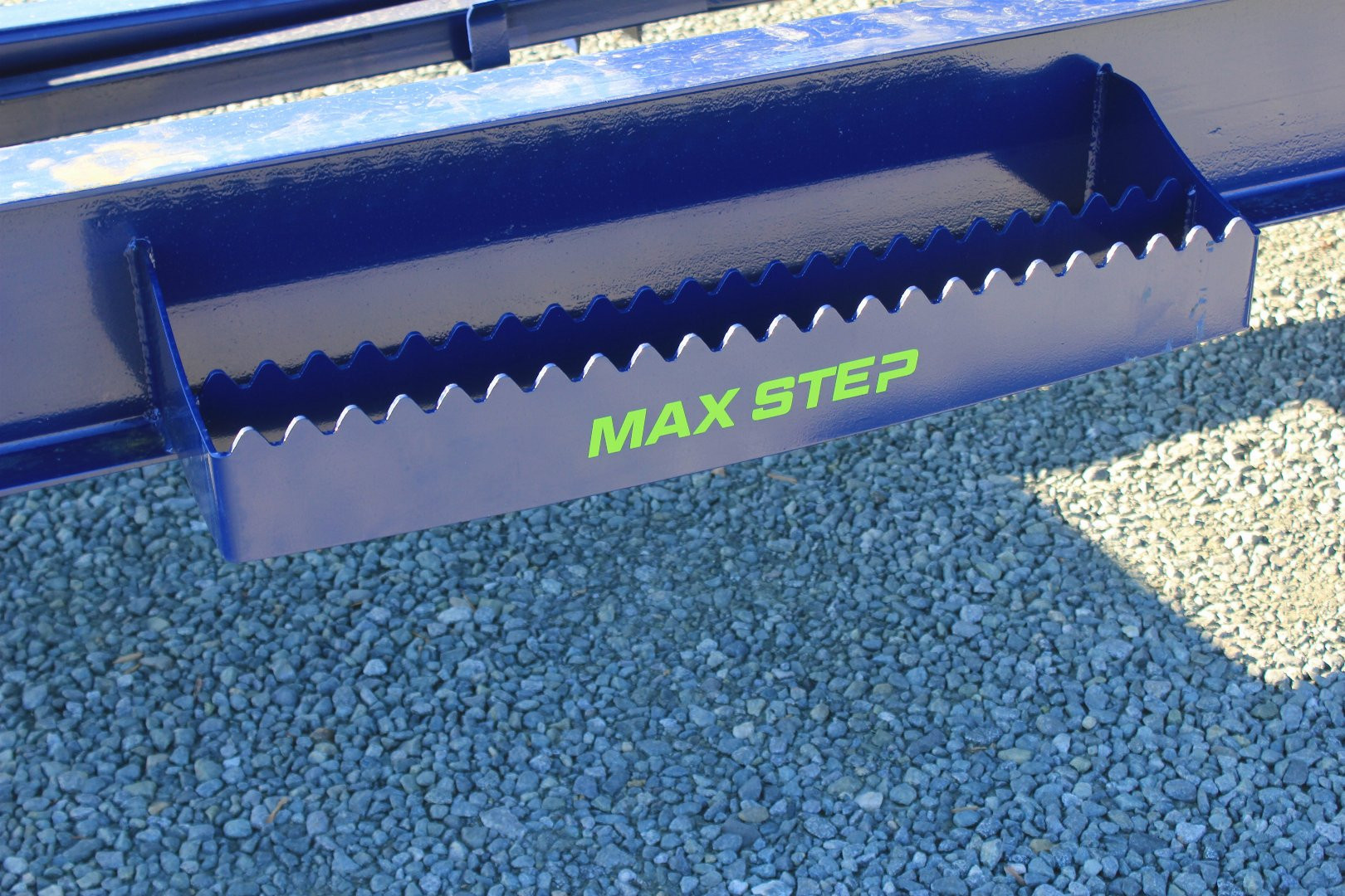 New 2025 Load Trail Low Pro 7X14 14K Dump Trailer w/ 2' Sides