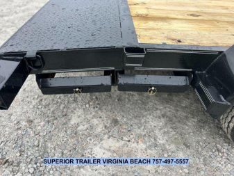 New 2025 TEXAS BRAGG TRAILERS 14+2 HCH Car Hauler w/ Weld On D-Rings & Removable Fender