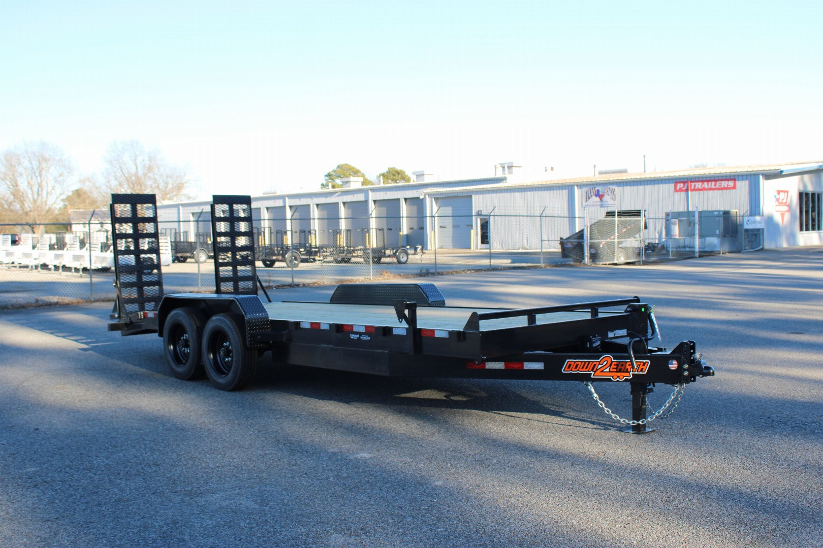 New 2025 Down 2 Earth 20ft 16K w/ Fold Up Ramps