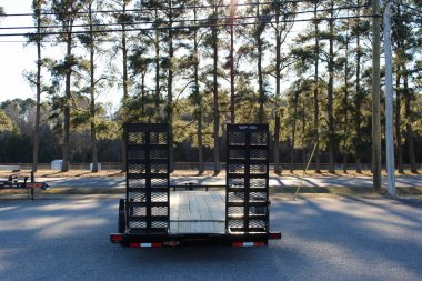 New 2025 Down 2 Earth 20ft 16K w/ Fold Up Ramps