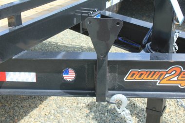 New 2025 DOWN 2 EARTH TRAILERS 26ft 17.5K w/ Fold Up Ramps Deckover Trailer