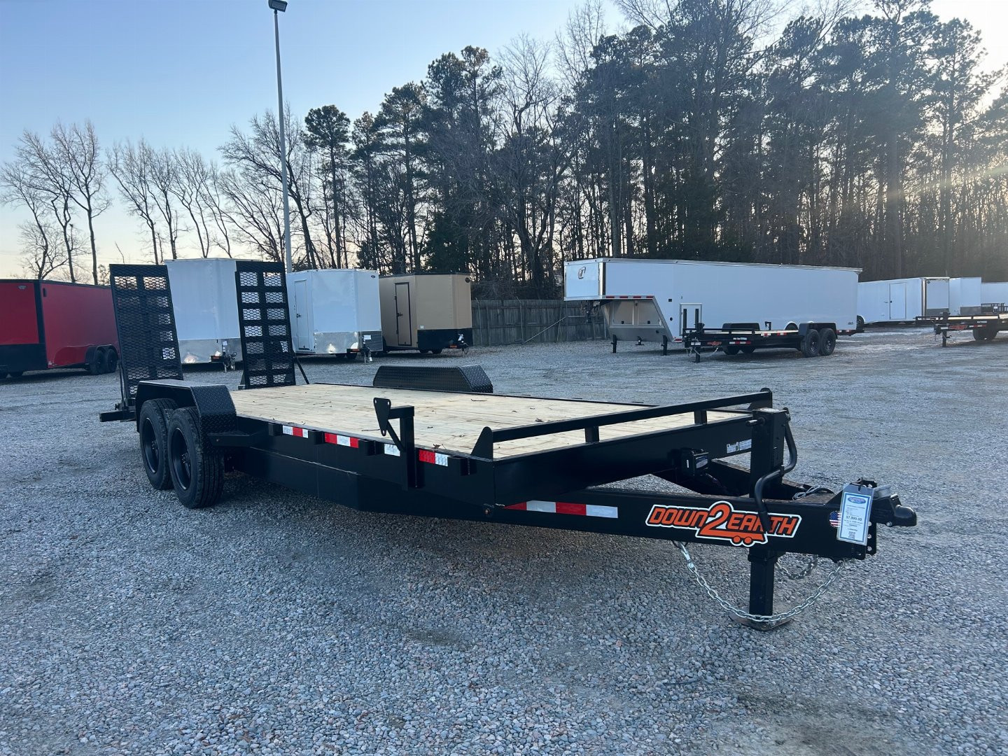 New 2025 Down 2 Earth 22ft 16K w/ Fold Up Ramps
