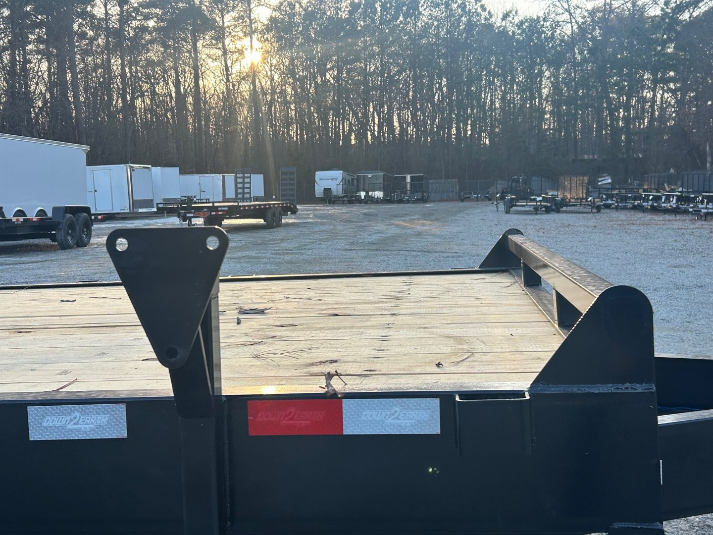 New 2025 Down 2 Earth 22ft 16K w/ Fold Up Ramps