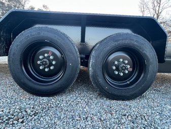 New 2025 Down 2 Earth 22ft 16K w/ Fold Up Ramps