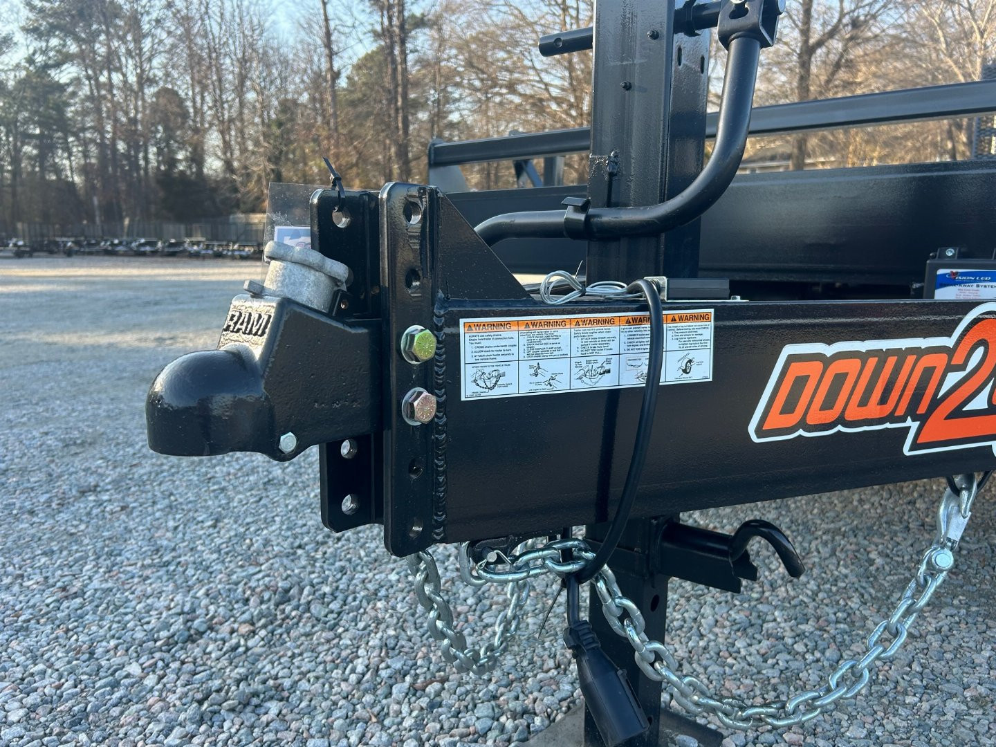 New 2025 Down 2 Earth 20ft 16K w/ Fold Up Ramps