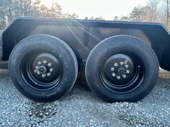 New 2025 Down 2 Earth 20ft 16K w/ Fold Up Ramps