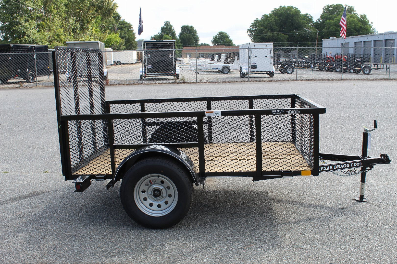 New 2025 TEXAS BRAGG TRAILERS 5x8LD w/ 2' Exp Sides & Gate Utility Trailer