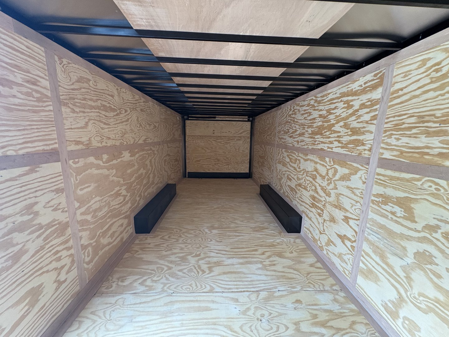 New 2025 CONTINENTAL CARGO 8.5X24 10K Car/ Race Trailer w/ Rear Wing