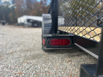 New 2025 Texas Bragg 16LD w/ 2' Sides & Gate