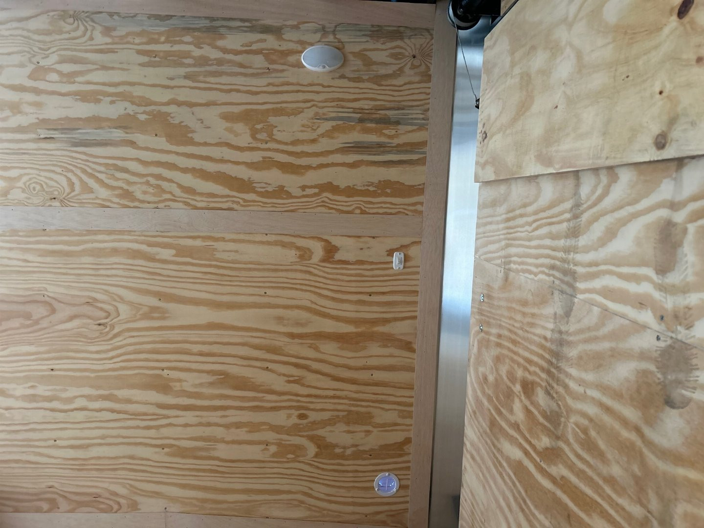 New 2025 CONTINENTAL CARGO 8.5X24 10K Car/ Racing Trailer w/ Rear Wing