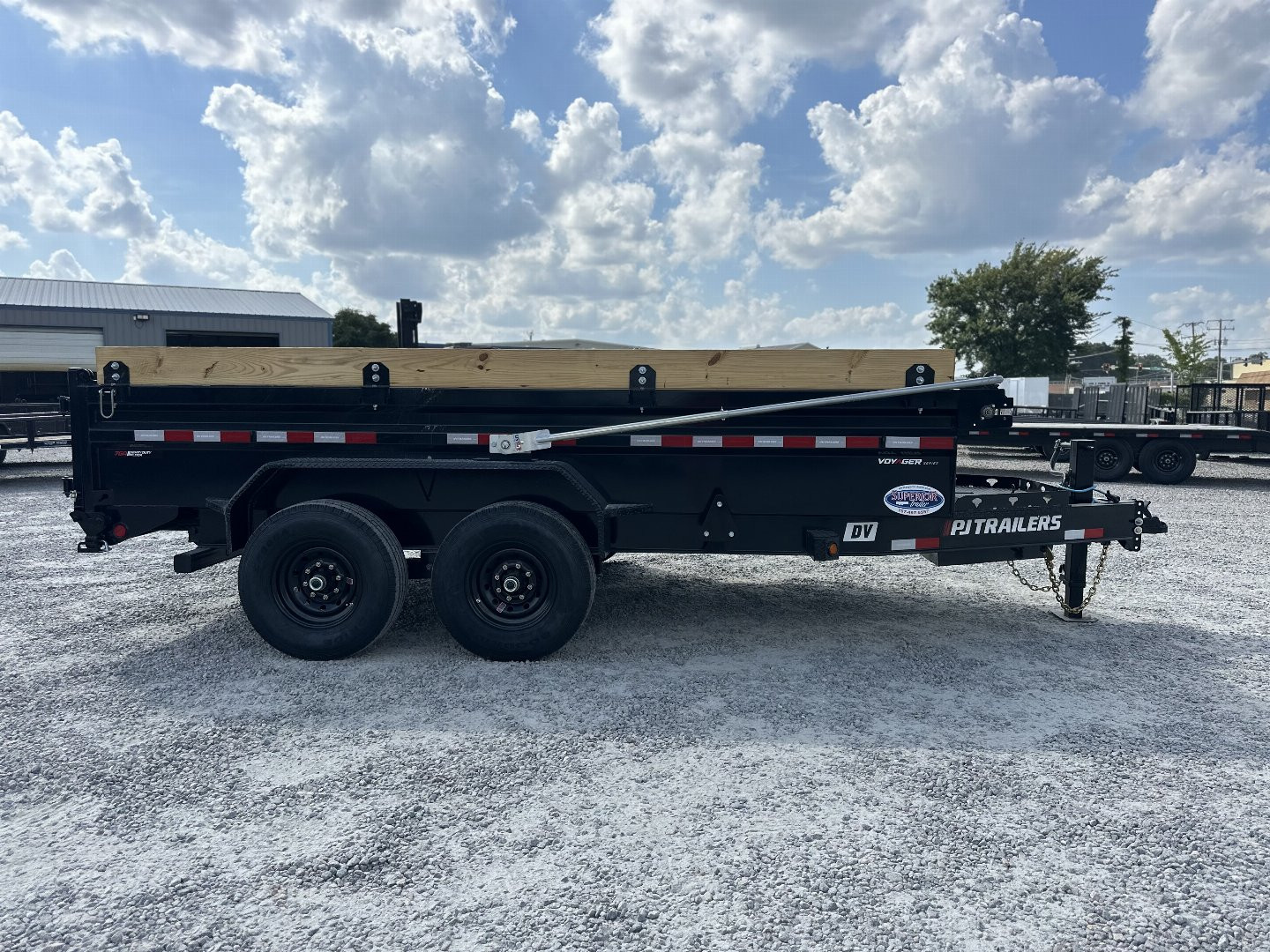 New 2025 PJ Trailers Voyager 7x14 14K Dump Trailer *plus an additional $500 Rebate*