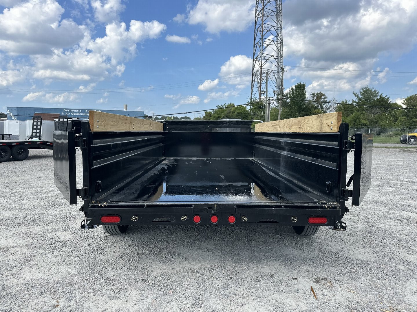 New 2025 PJ Trailers Voyager 7x14 14K Dump Trailer *plus an additional $500 Rebate*