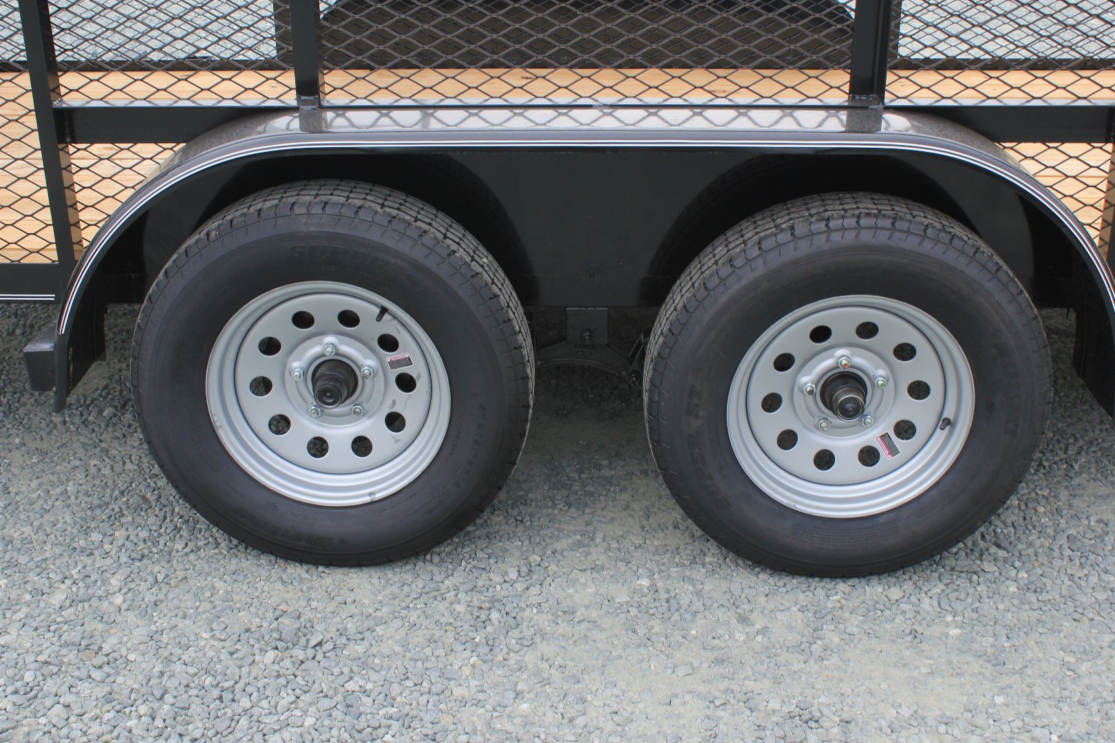 New 2025 TEXAS BRAGG TRAILERS 16LD w/ 2' Sides & Gate Utility Trailer