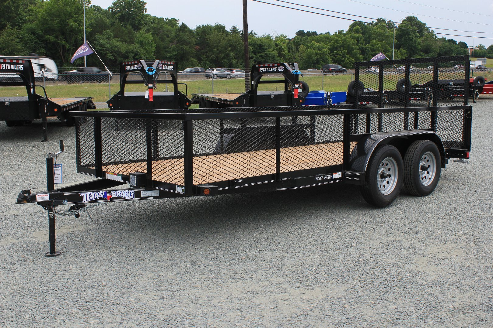 New 2024 TEXAS BRAGG TRAILERS 16LD w/ 2' Sides & Gate Utility Trailer