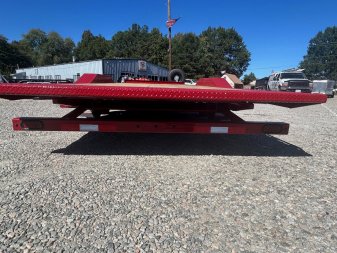 New 2025 MIDSOTA TBWB-24 Equipment Trailer