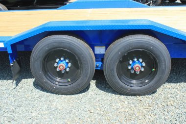 New 2025 MIDSOTA TBWB-22 Equipment Trailer