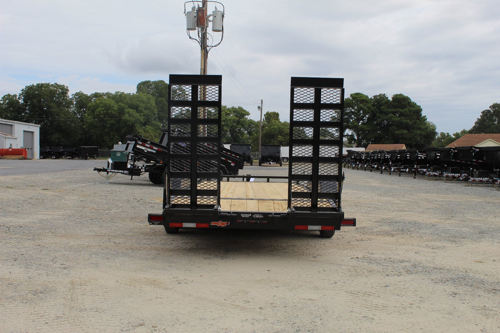 New 2025 DOWN 2 EARTH TRAILERS 20ft 16K w/ Fold Up Ramps Equipment Trailer