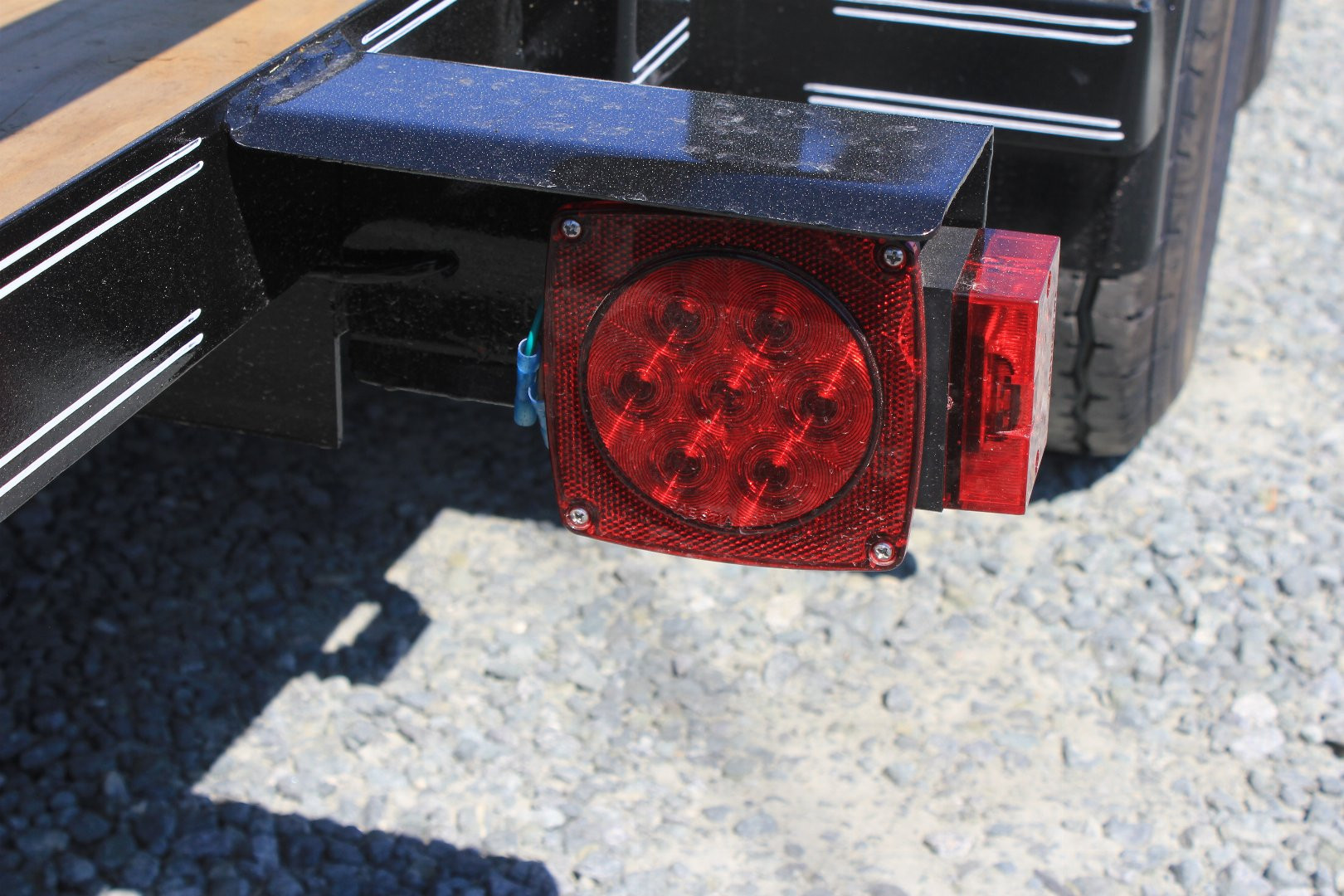 New 2024 TEXAS BRAGG TRAILERS 16LD w/ Gate Utility Trailer