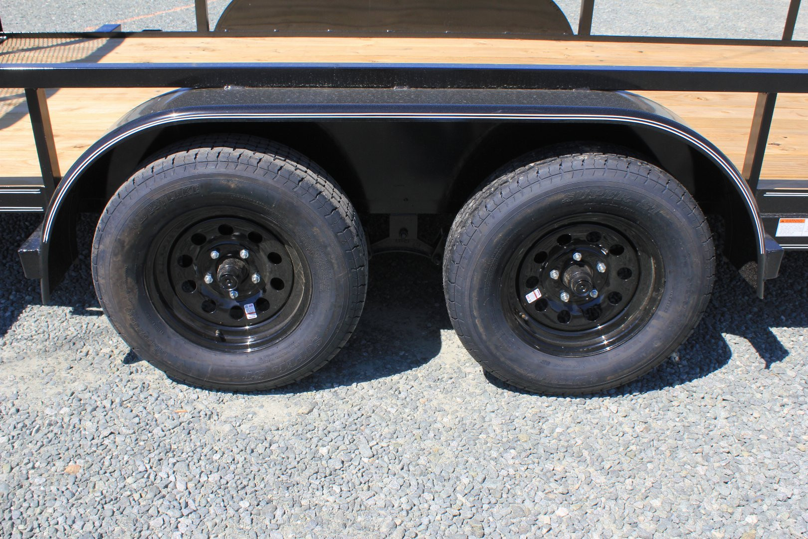 New 2024 TEXAS BRAGG TRAILERS 16LD w/ Gate Utility Trailer