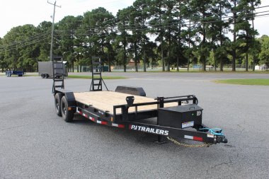 New 2025 PJ TRAILERS PJ 18' CC 14K Equipment Trailer