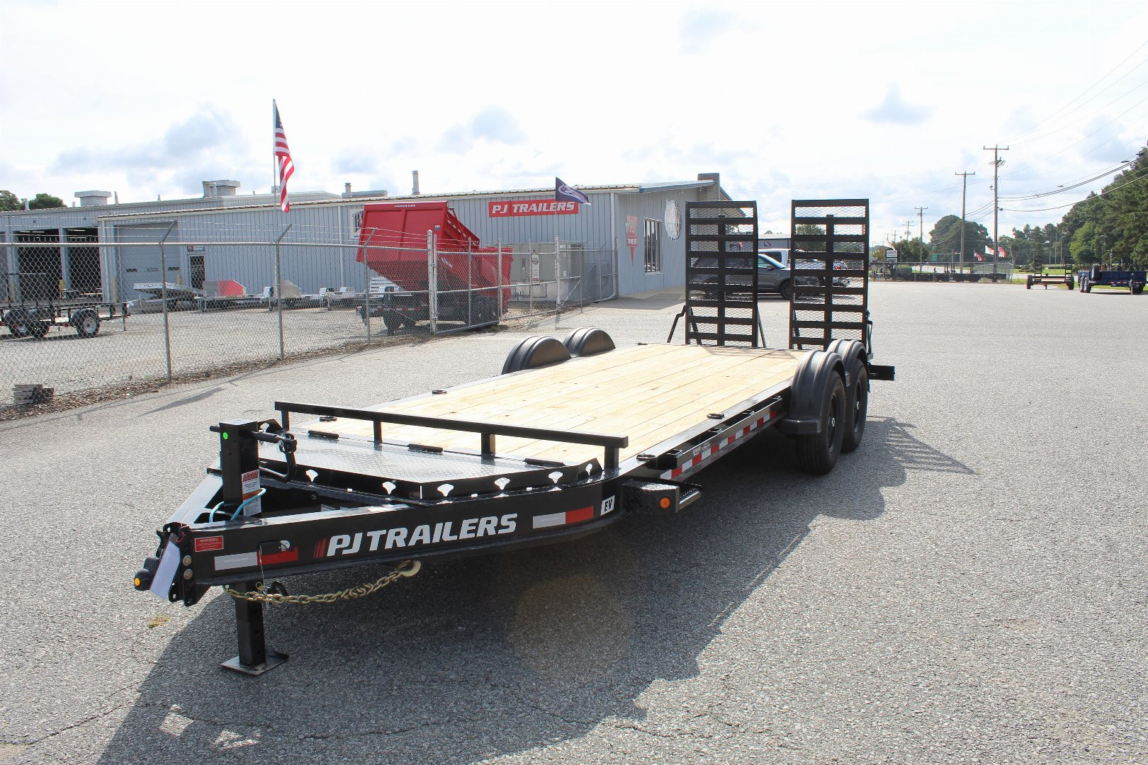 New 2025 PJ Trailers 20' EV 14K Equipment Trailer