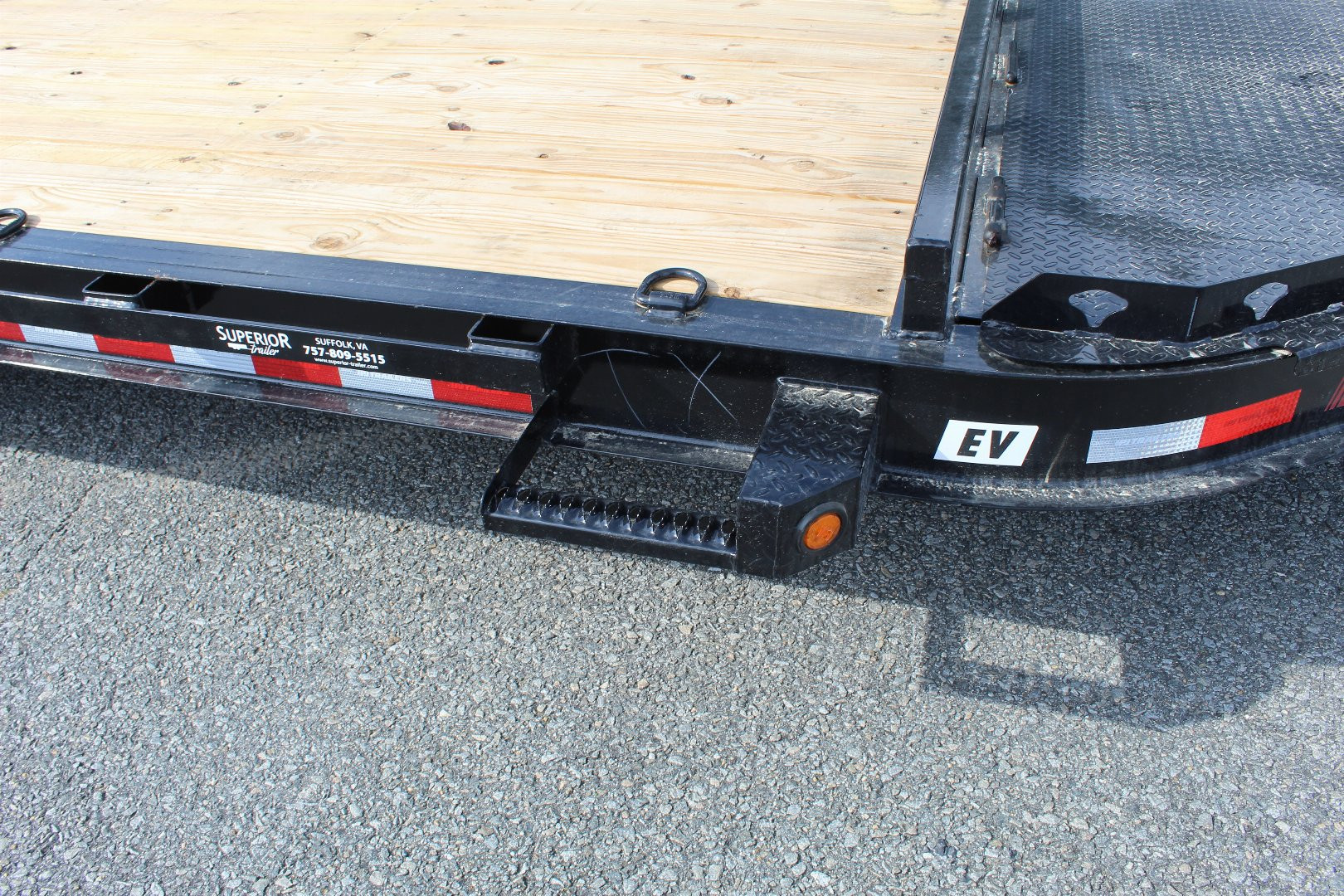 New 2025 PJ Trailers 20' EV 14K Equipment Trailer