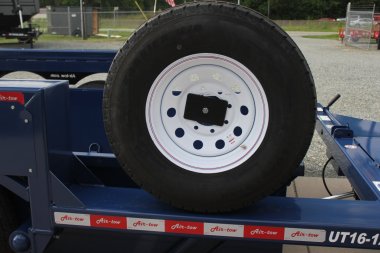 New 2024 Air Tow 14' UT16-12 16k Drop Deck Equipment Trailer