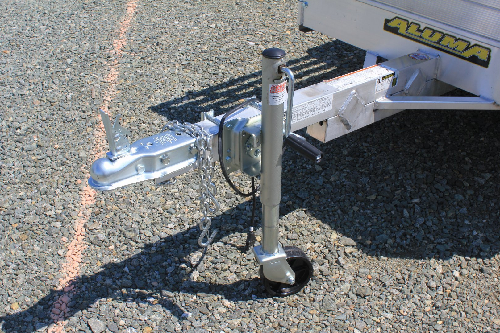New 2025 Aluma 486S w/ BI-Fold Tailgate