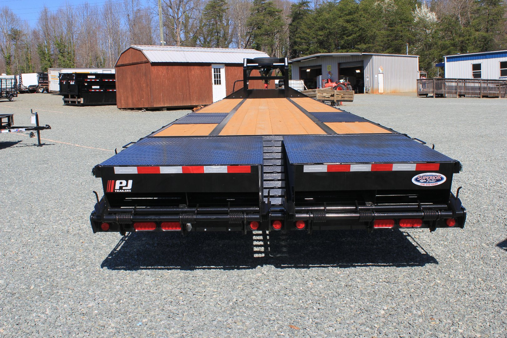 New 2025 PJ TRAILERS LD 40' Gooseneck Flatbed Trailer