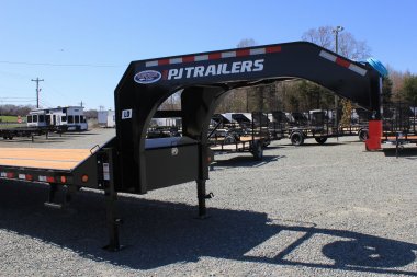 New 2025 PJ TRAILERS LD 40' Gooseneck Flatbed Trailer