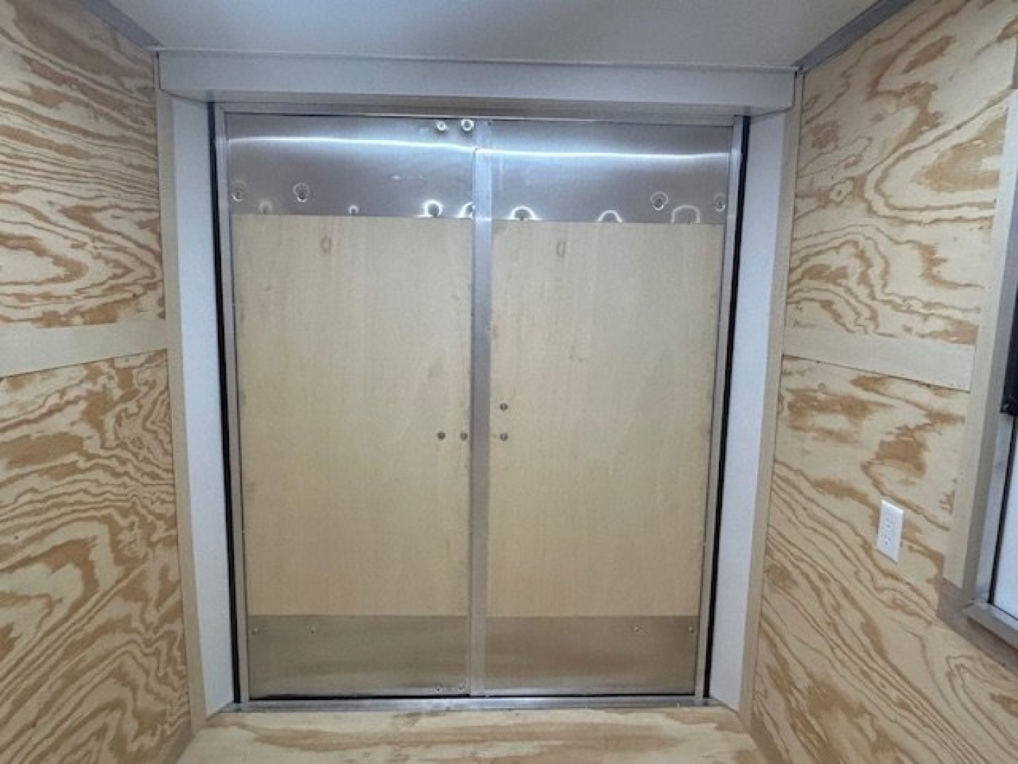 New 2025 CONTINENTAL CARGO 6x12 Vending / Concession Trailer