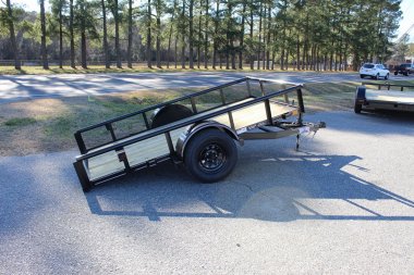 New 2024 TEXAS BRAGG TRAILERS 5X10P Tilt Trailer