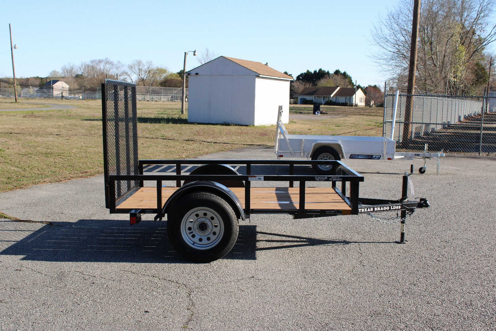 New 2024 TEXAS BRAGG TRAILERS 5x8LD w/ Gate Utility Trailer