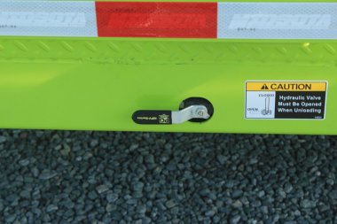 New 2024 MIDSOTA TBWB-24 Equipment Trailer