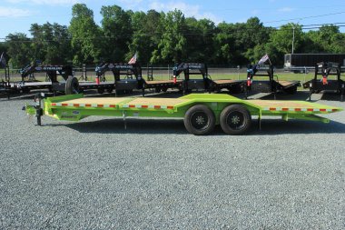 New 2024 MIDSOTA TBWB-24 Equipment Trailer