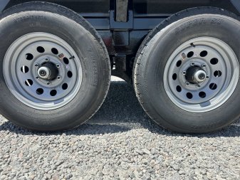 New 2024 HAWKE TRAILERS 6X10 10K Dump w/ Spreader Gate and Ramps Dump Trailer