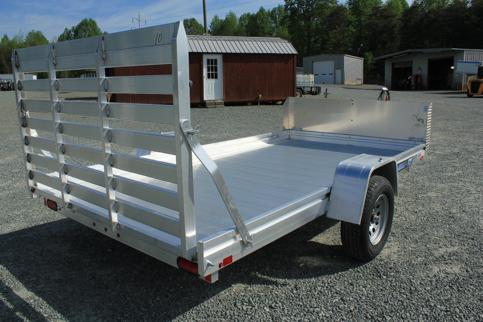 New 2024 Aluma 7812ES w/ Rock Guard & Tailagate