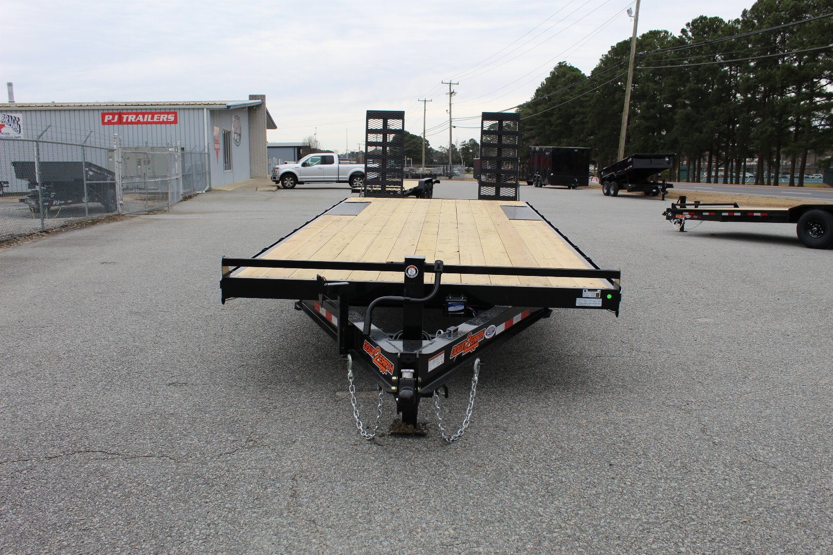 New 2024 DOWN 2 EARTH TRAILERS 24ft 14K Deckover w/ HD Fold Up Ramps ...