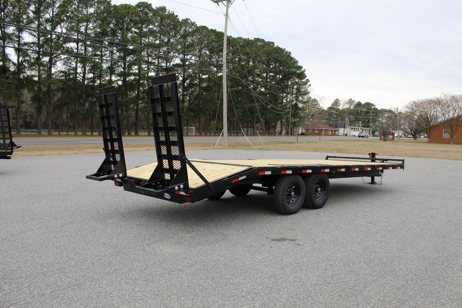 New 2024 DOWN 2 EARTH TRAILERS 24ft 14K Deckover w/ HD Fold Up Ramps ...