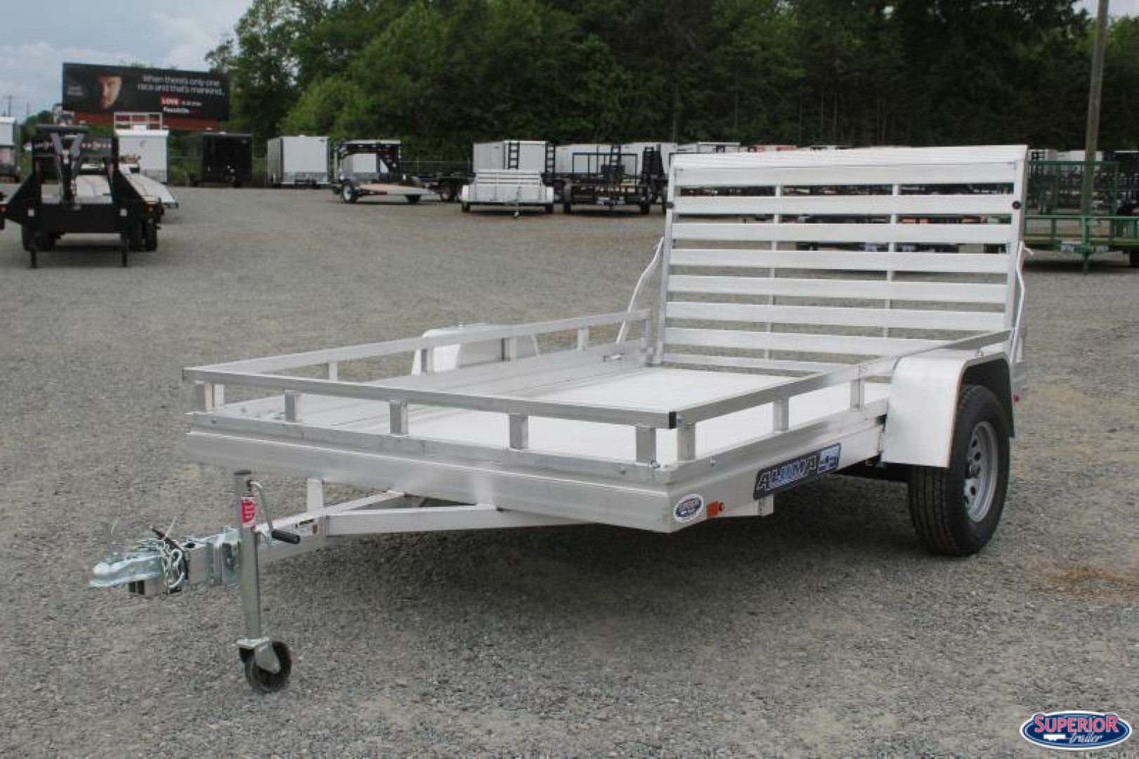 New 2024 Aluma 7810ES w/ Rail Kit and Tailgate
