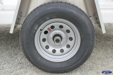 Used 2024 Aluma 7810ES w/ Rail Kit and Tailgate